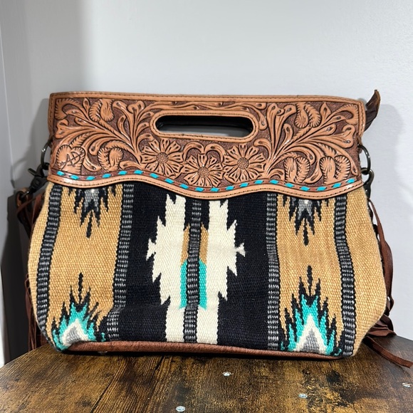 American Darling Brown and Black Shoulder Bag with Western Flair - Picture 1 of 3
